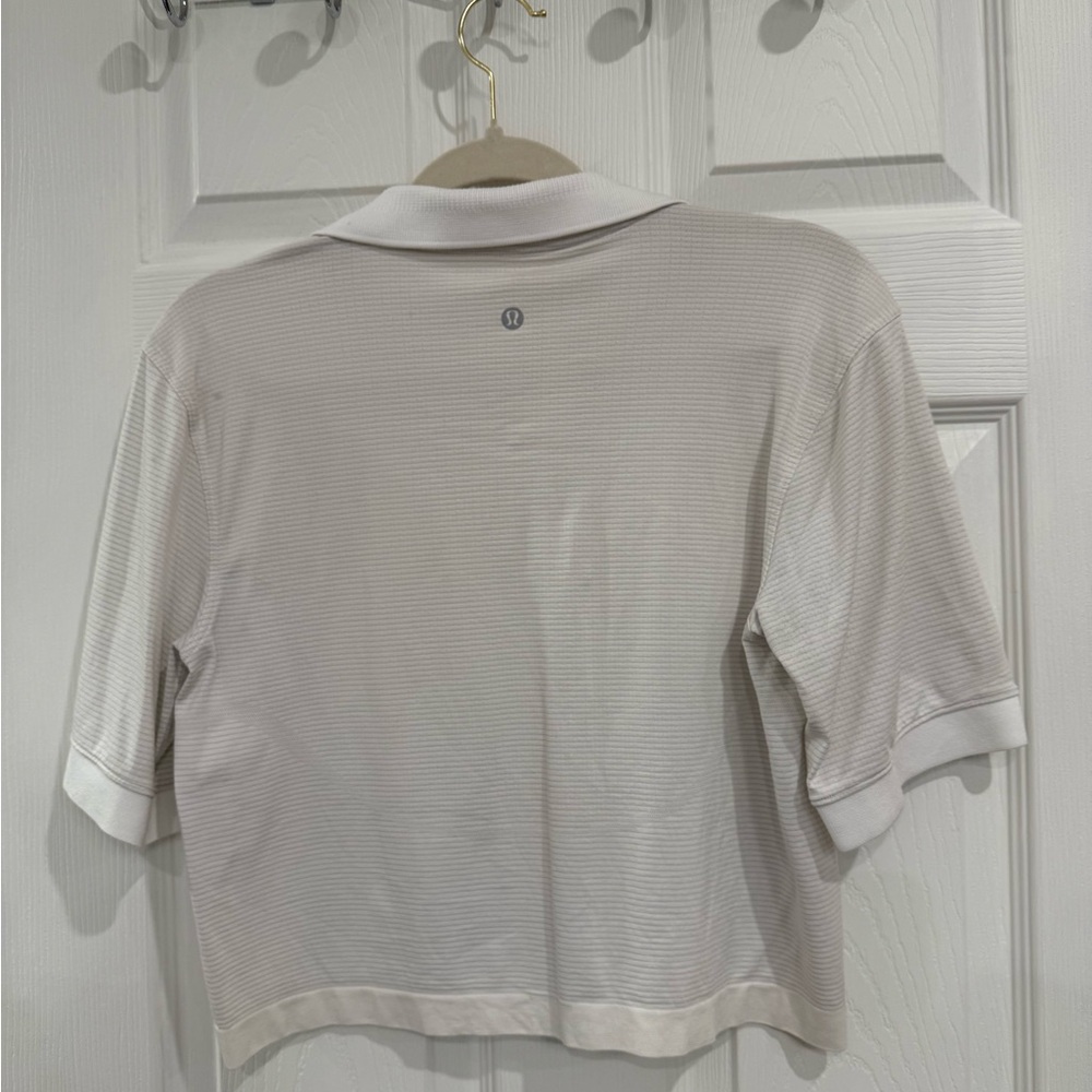 lululemon athletica White Short Sleeve Golf Polo Top - Picture 2 of 2